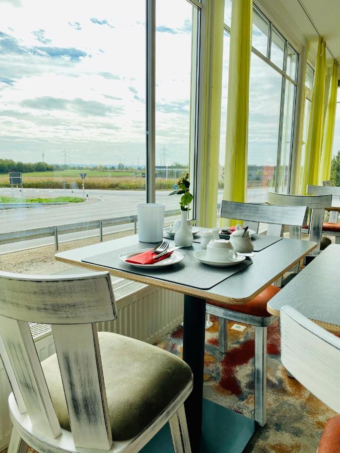 Hotel Guenter Лентинг Екстериор снимка