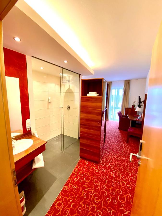 Hotel Guenter Лентинг Екстериор снимка