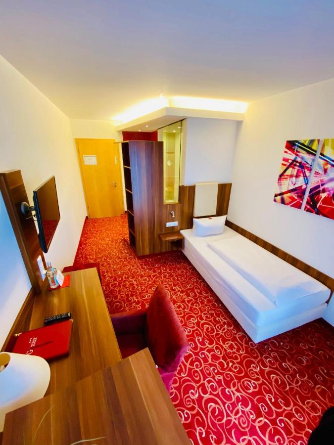 Hotel Guenter Лентинг Екстериор снимка
