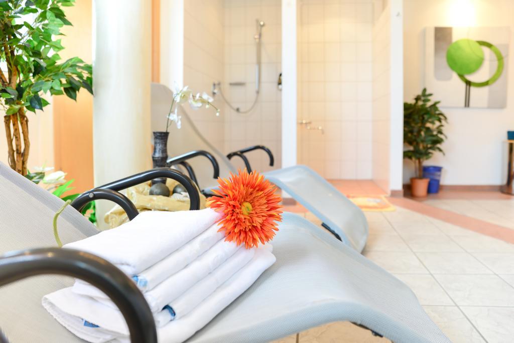 Hotel Guenter Лентинг Екстериор снимка