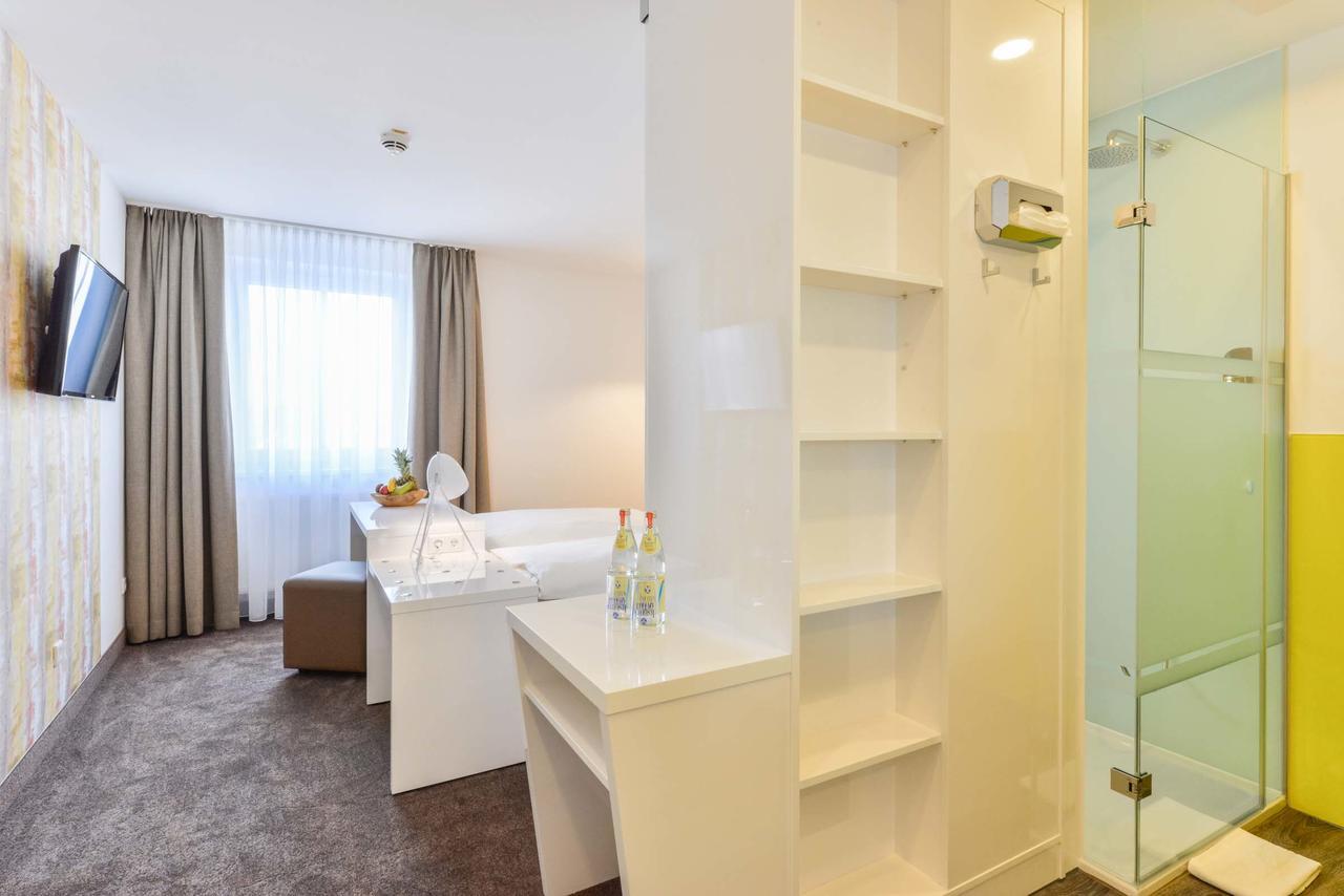 Hotel Guenter Лентинг Екстериор снимка