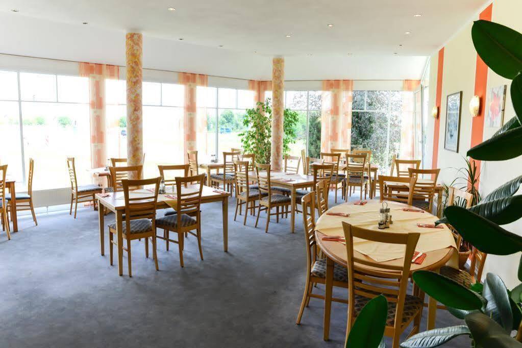 Hotel Guenter Лентинг Екстериор снимка